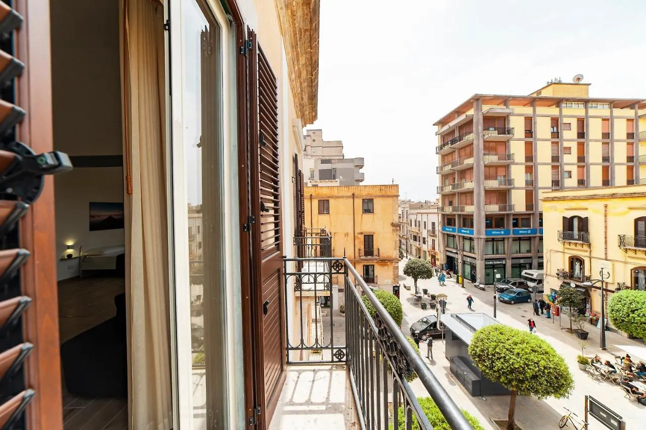I Balconi Di Porta Mazara Bed & Breakfast Marsala 0*,  Italy