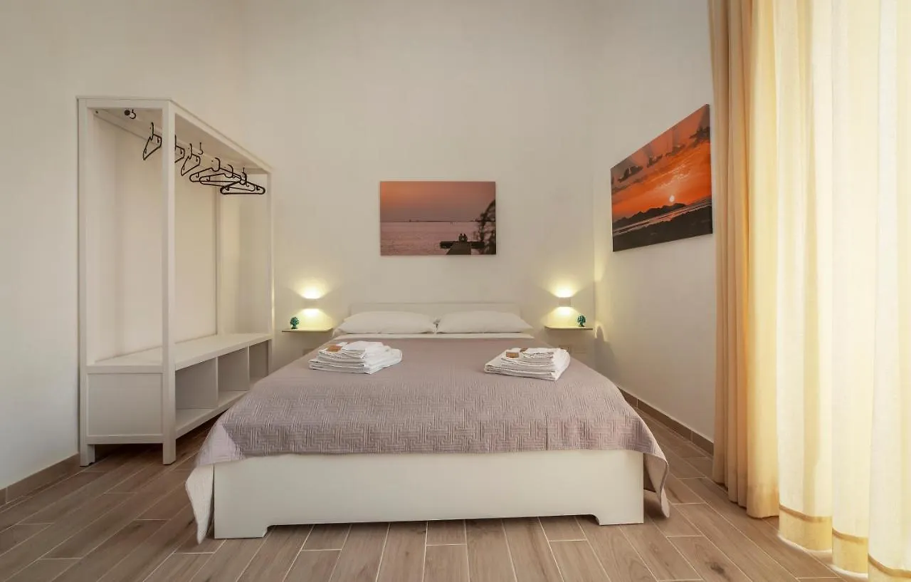 I Balconi Di Porta Mazara Bed & Breakfast Marsala 0*,  Italy